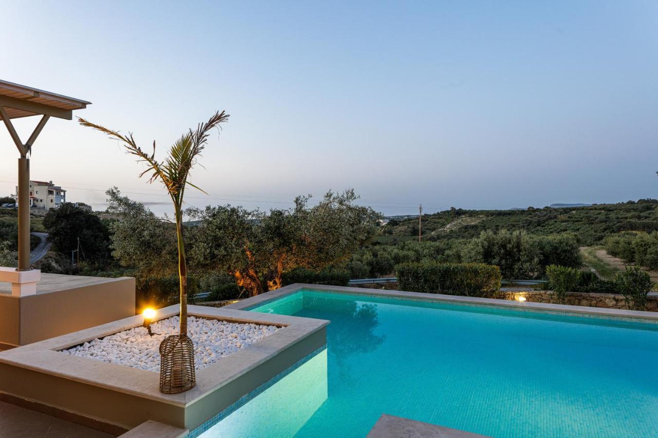 Rizes Villa With Jacuzzi & Heated Pool Agia Triada Exterior foto