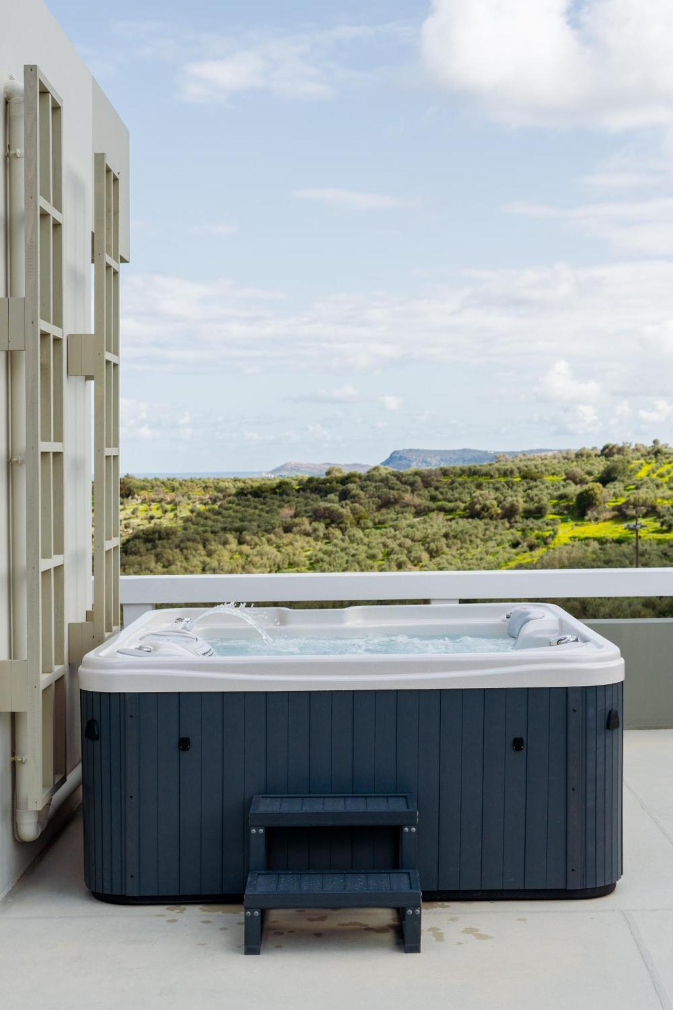 Rizes Villa With Jacuzzi & Heated Pool Agia Triada Exterior foto